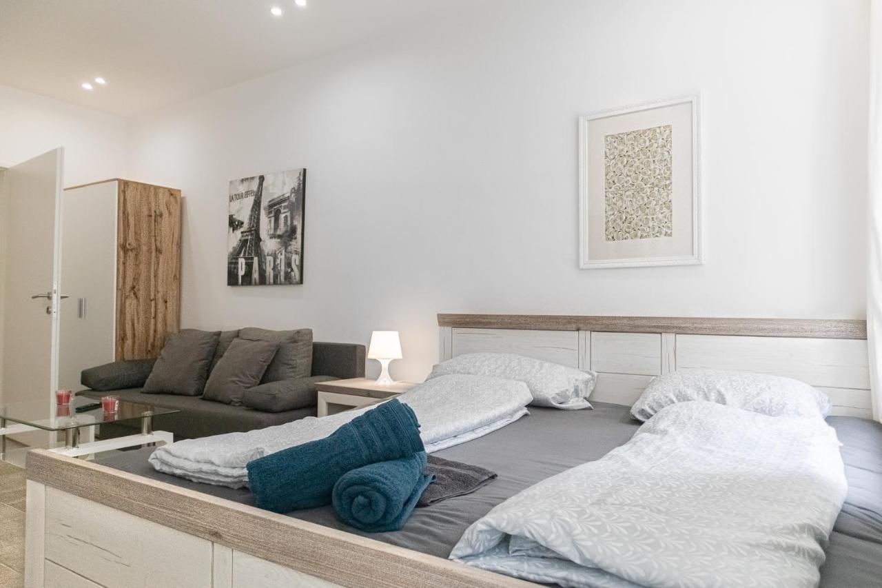 9 Min From City Center - Lovely Studio Near U1 Reumannplatz Vienna Esterno foto