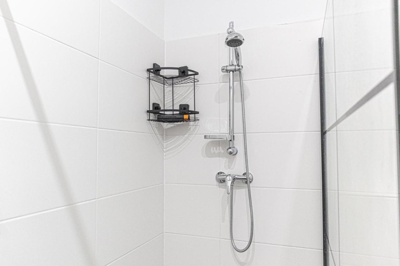 9 Min From City Center - Lovely Studio Near U1 Reumannplatz Vienna Esterno foto