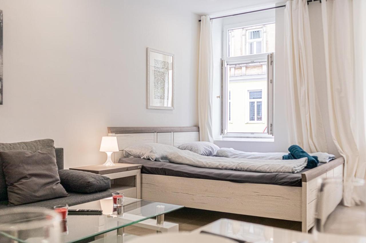 9 Min From City Center - Lovely Studio Near U1 Reumannplatz Vienna Esterno foto