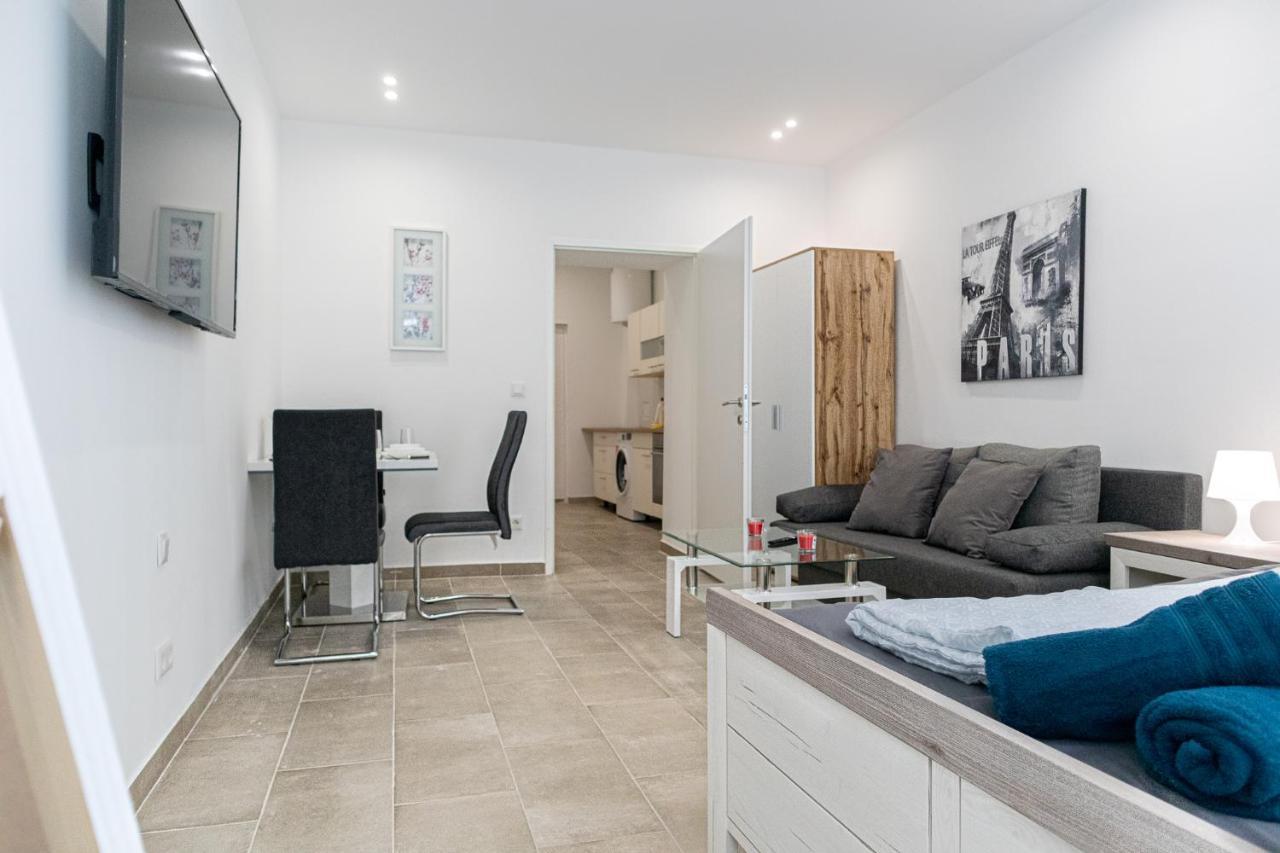 9 Min From City Center - Lovely Studio Near U1 Reumannplatz Vienna Esterno foto